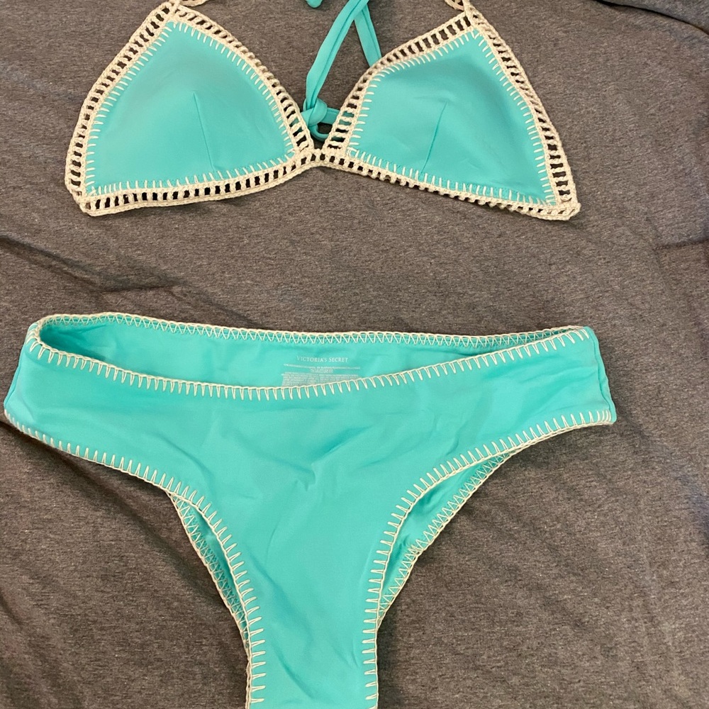 Victoria’s Secret bathing suit set